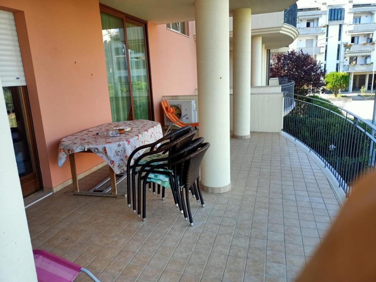 Appartamento Pina Tortoreto Luaran gambar